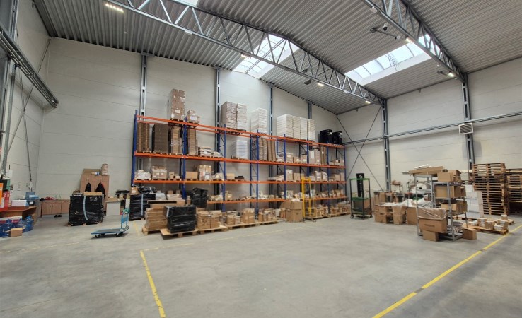 hala na wynajem - Wielka Wieś, Modlniczka